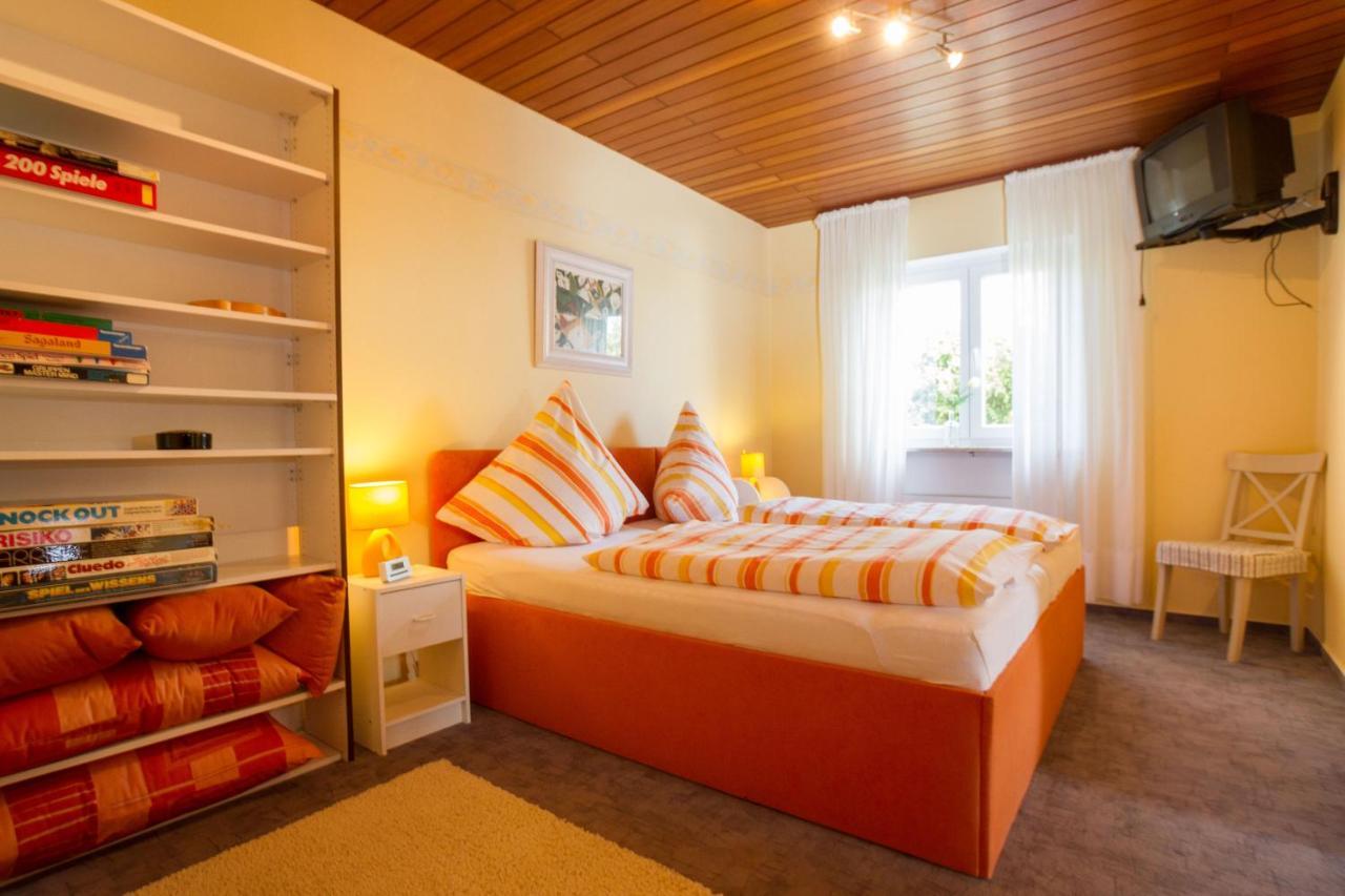 Holschberg Apartment Блискастел Екстериор снимка