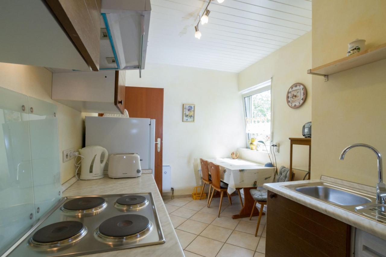 Holschberg Apartment Блискастел Екстериор снимка