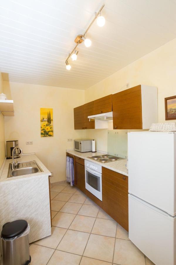 Holschberg Apartment Блискастел Екстериор снимка